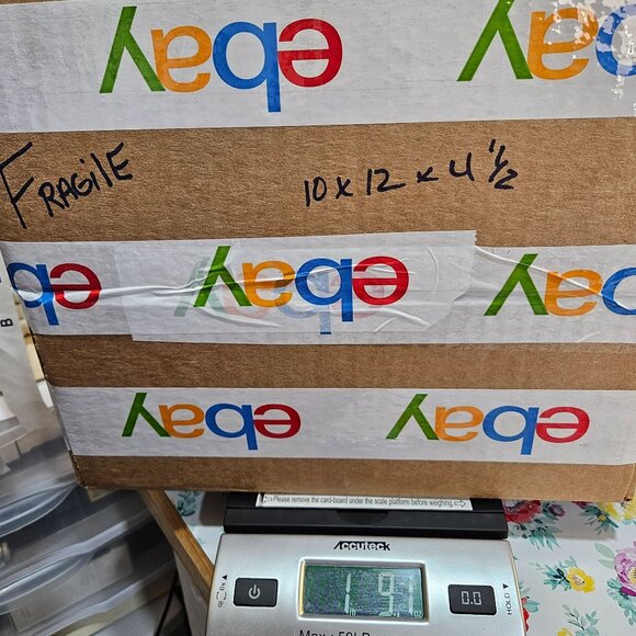 Starbucks 24 Oz Rose Gold Diamond Textured Tumbler & Keychain Cold Cup Ornament - Picture 10 of 10